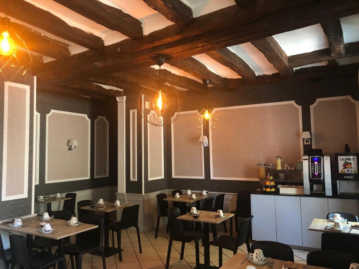 Hotel Le Blason أمبُواز المظهر الخارجي الصورة