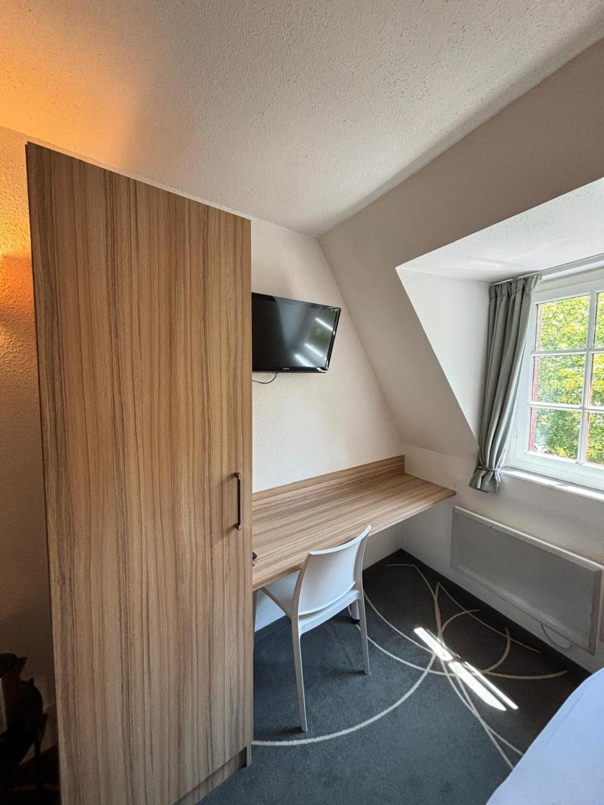 Hotel Le Blason أمبُواز المظهر الخارجي الصورة