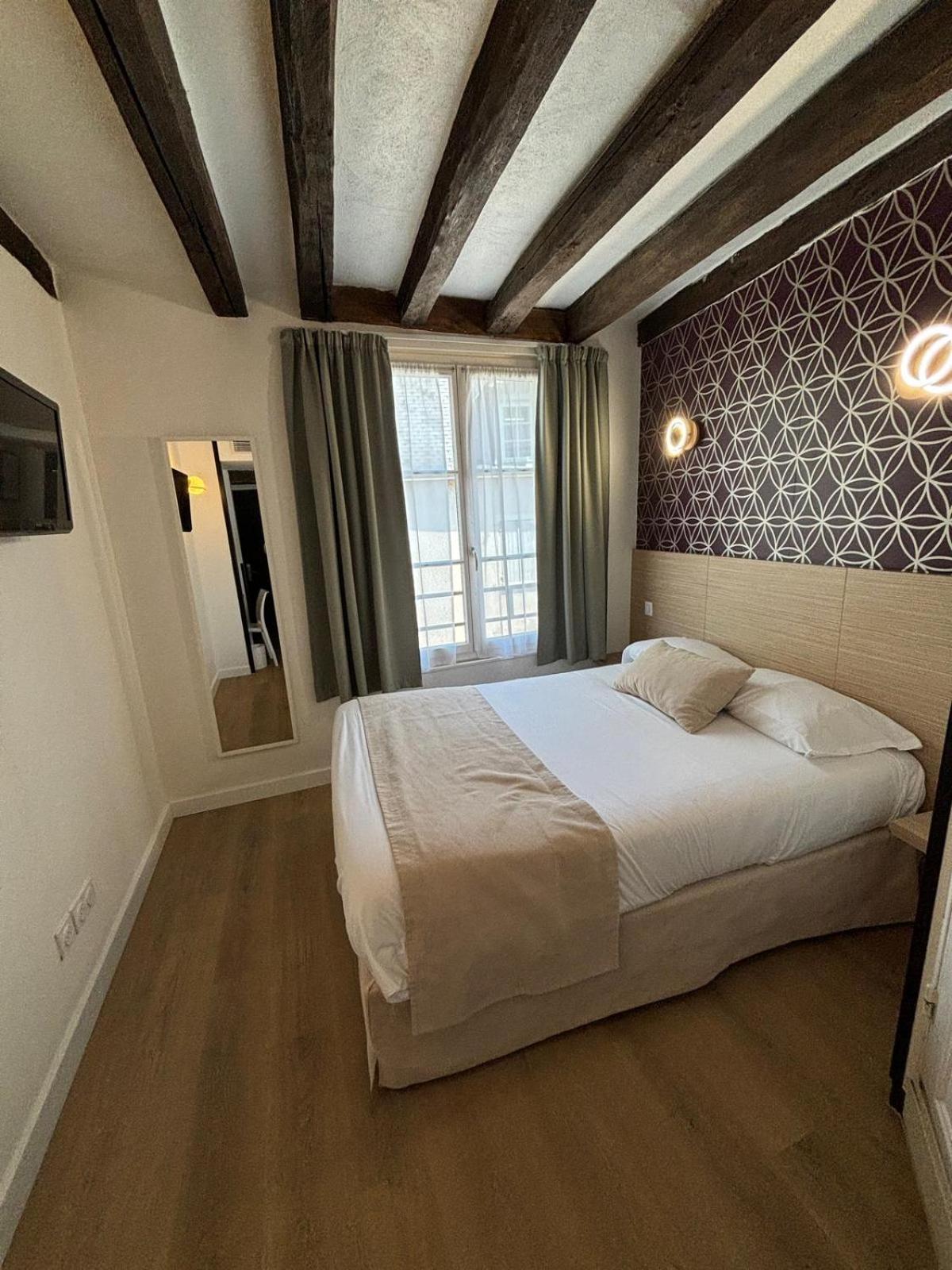 Hotel Le Blason أمبُواز المظهر الخارجي الصورة