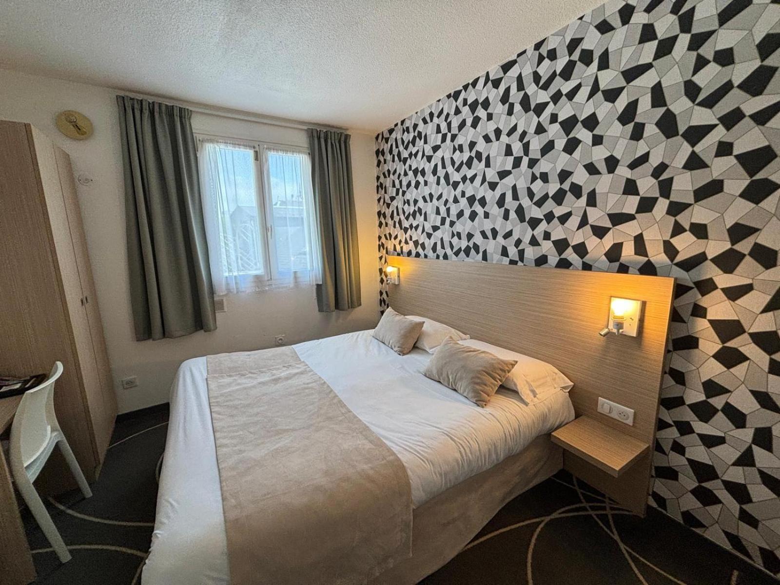 Hotel Le Blason أمبُواز المظهر الخارجي الصورة